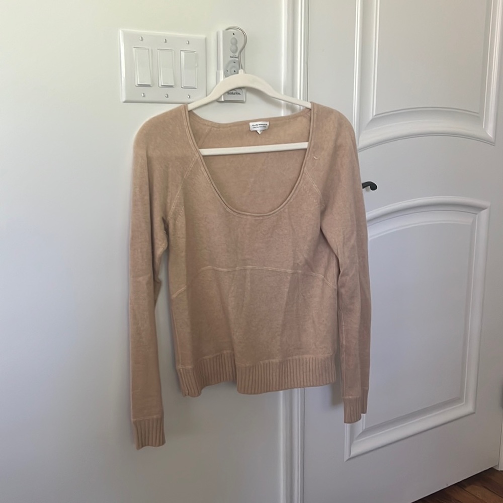 Club Monaco camel cashmere sweater